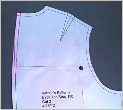 Plus Size Sewing Pattern Alteration: Center Back & Back Neckline ...