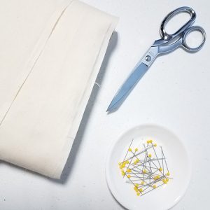 In this post, I give you 3 reasons you should make a muslin, or test garment to test the fit of your pattern. I also tell you about fabrics you can use in addition to muslin fabric.